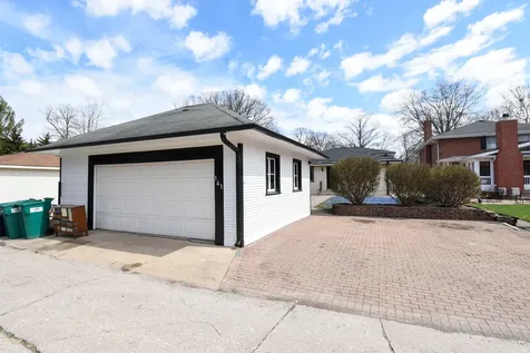 141 Wesley Avenue Oak Park IL 60302