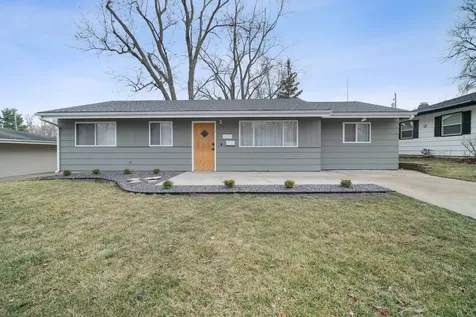 1105 Julienne Drive Normal IL 61761