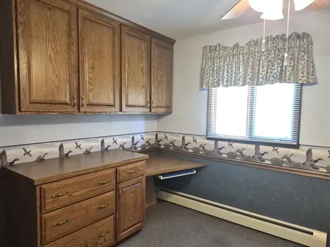 8 Hawthorne Drive Oswego IL 60543
