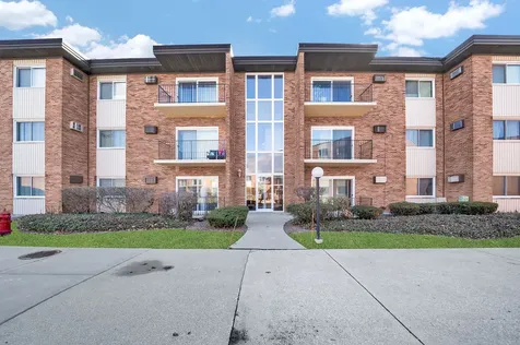 4112 West 98th Street Oak Lawn IL 60453