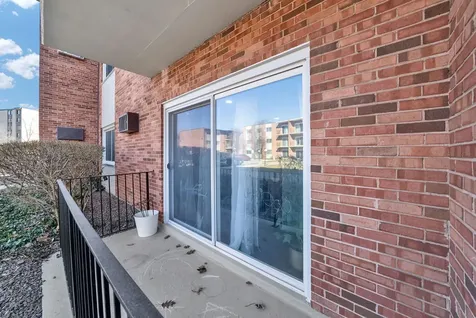 4112 West 98th Street Oak Lawn IL 60453