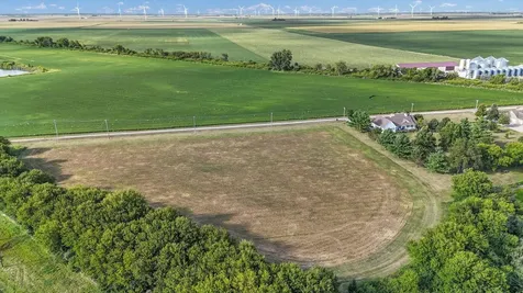 11 Moss Drive Farmer City IL 61842