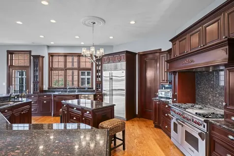 27147 North Chevy Chase Road Mundelein IL 60060