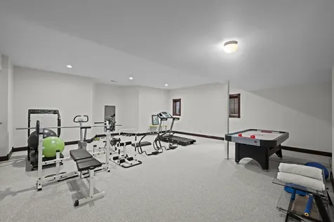 27147 North Chevy Chase Road Mundelein IL 60060
