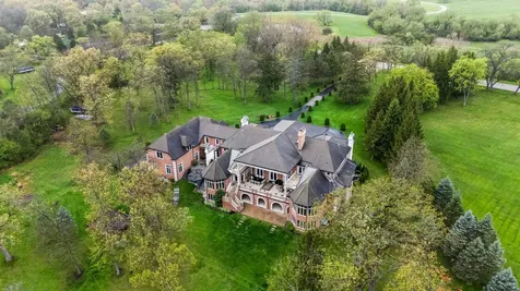 27147 North Chevy Chase Road Mundelein IL 60060