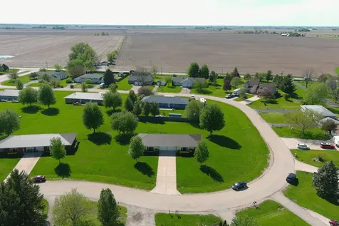 2547 North 4645th Road Somonauk IL 60552