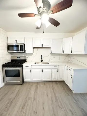 7019 North Ridge Boulevard Chicago IL 60645