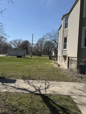 5954 South Carpenter Street Chicago IL 60621