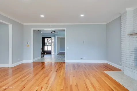 3811 Mission Hills Road Northbrook IL 60062