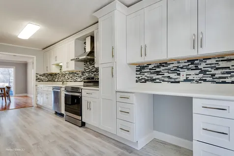 3811 Mission Hills Road Northbrook IL 60062