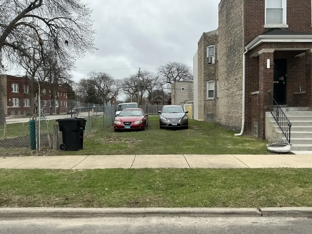 5603 South Aberdeen Street Chicago IL 60621