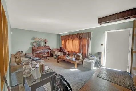 16934 Annetta Avenue Hazel Crest IL 60429