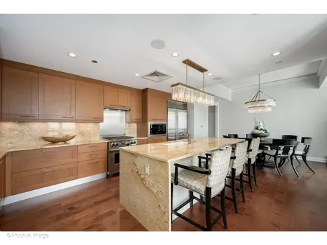 11 East Walton Street Chicago IL 60611