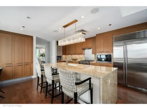 11 East Walton Street Chicago IL 60611