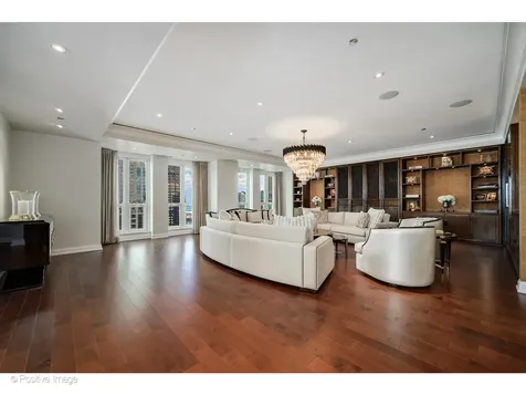 11 East Walton Street Chicago IL 60611