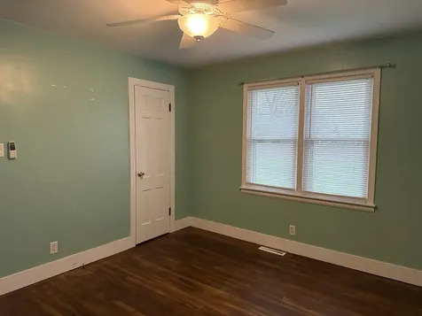 1456 Losey Street W Galesburg IL 61401
