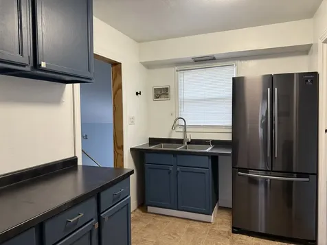 1456 Losey Street W Galesburg IL 61401