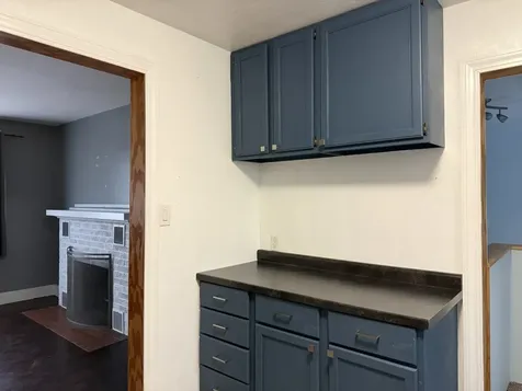 1456 Losey Street W Galesburg IL 61401