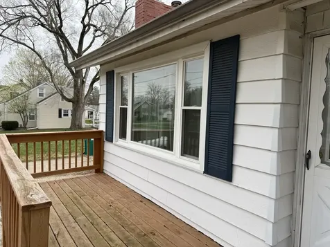 1456 Losey Street W Galesburg IL 61401