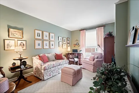 2234 Central Street Evanston IL 60201