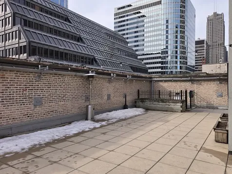 8 West Monroe Street Chicago IL 60603