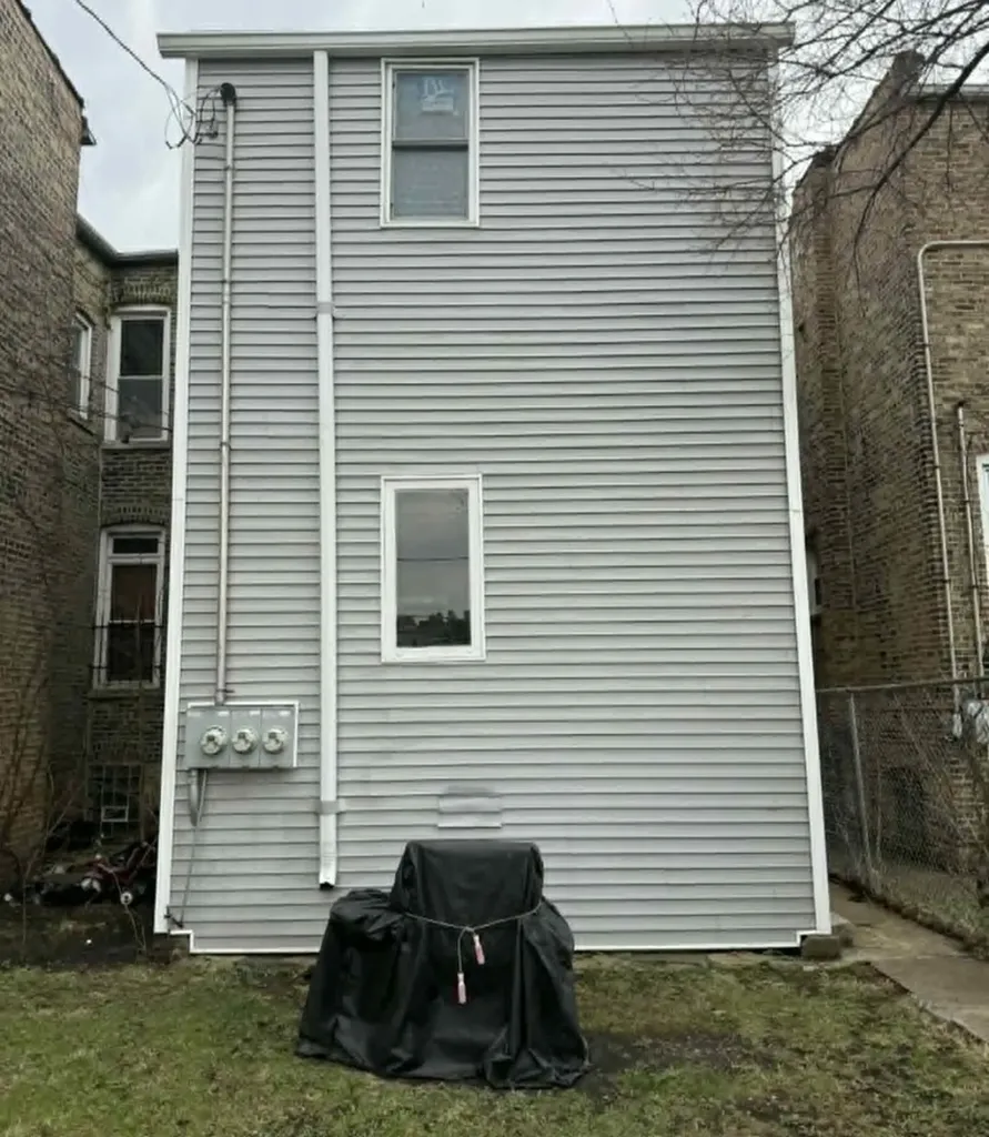 3339 West Monroe Street Chicago IL 60624