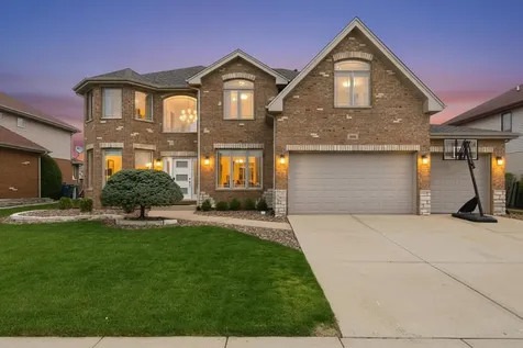 909 Berkshire Drive Matteson IL 60443
