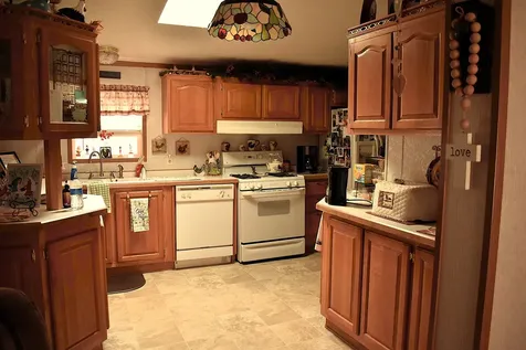 4001 Greenspire Belvidere IL 61008