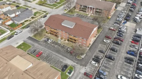 6135 West 94th Street Oak Lawn IL 60453