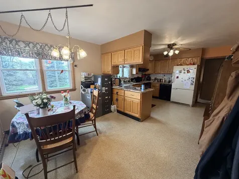 2280 Rock City Road Ridott IL 61067