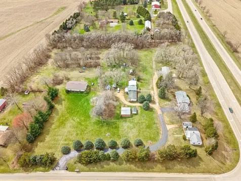 2280 Rock City Road Ridott IL 61067