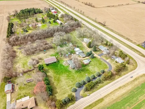 2280 Rock City Road Ridott IL 61067