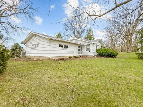 2280 Rock City Road Ridott IL 61067