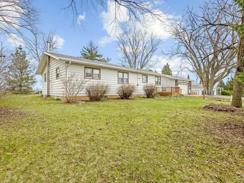 2280 Rock City Road Ridott IL 61067