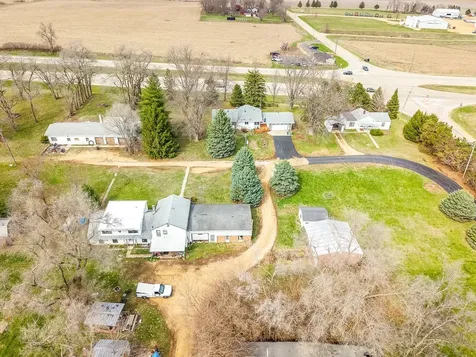 2280 Rock City Road Ridott IL 61067