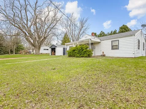 2280 Rock City Road Ridott IL 61067