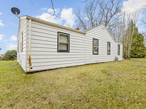 2280 Rock City Road Ridott IL 61067