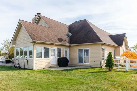 2601 North 3653rd Road Sheridan IL 60551