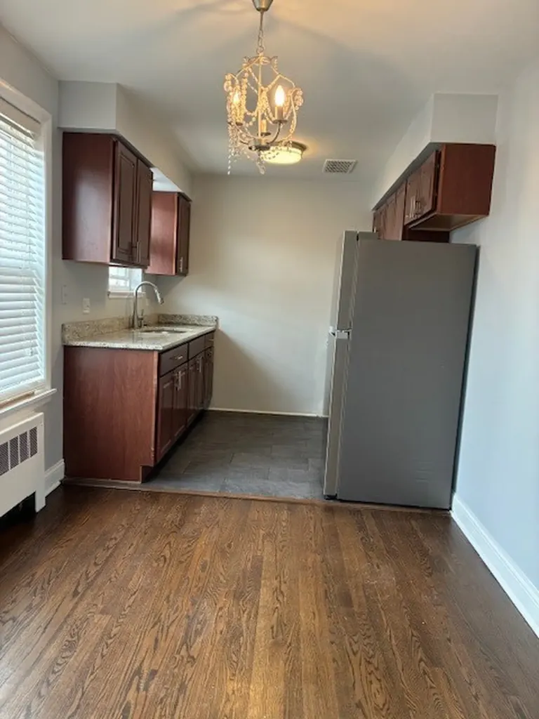 2055 West Lunt Avenue Chicago IL 60645