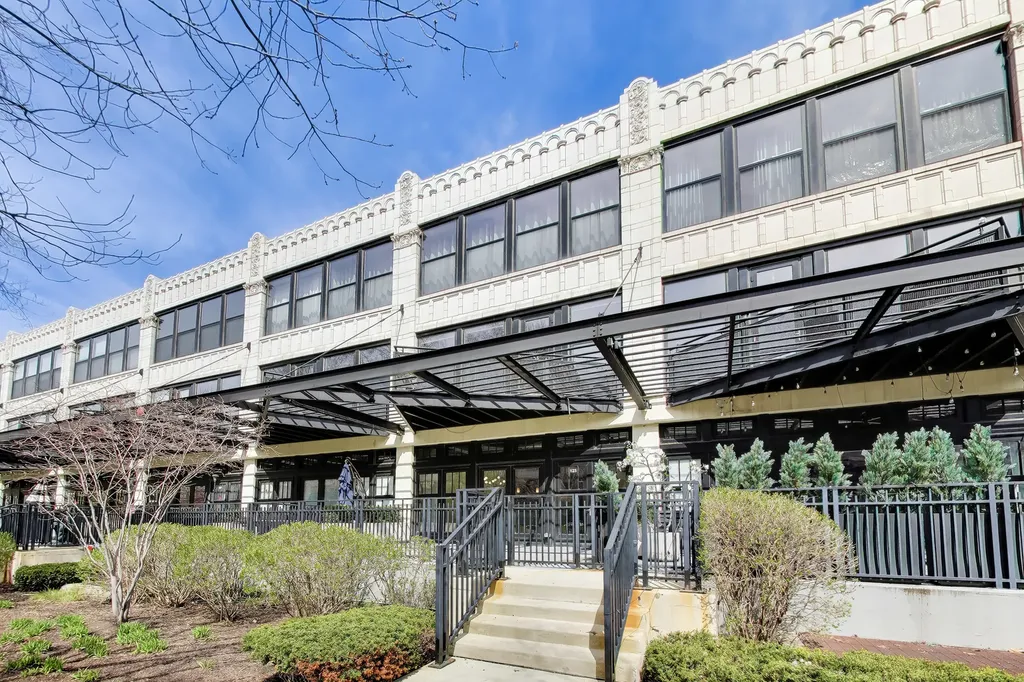 1110 West 15th Street Chicago IL 60608