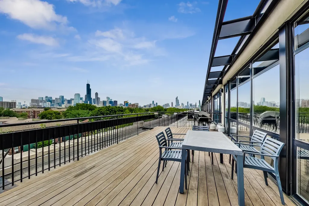 1110 West 15th Street Chicago IL 60608