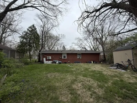 1207 North Linview Avenue Urbana IL 61801
