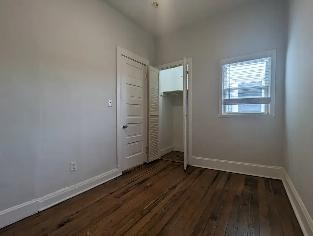 3544 North Halsted Street Chicago IL 60657