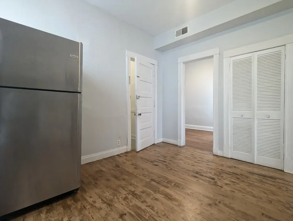 3544 North Halsted Street Chicago IL 60657