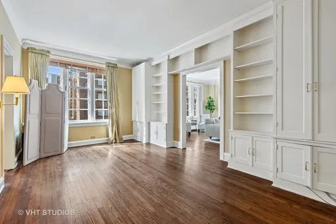 220 East Walton Place Chicago IL 60611