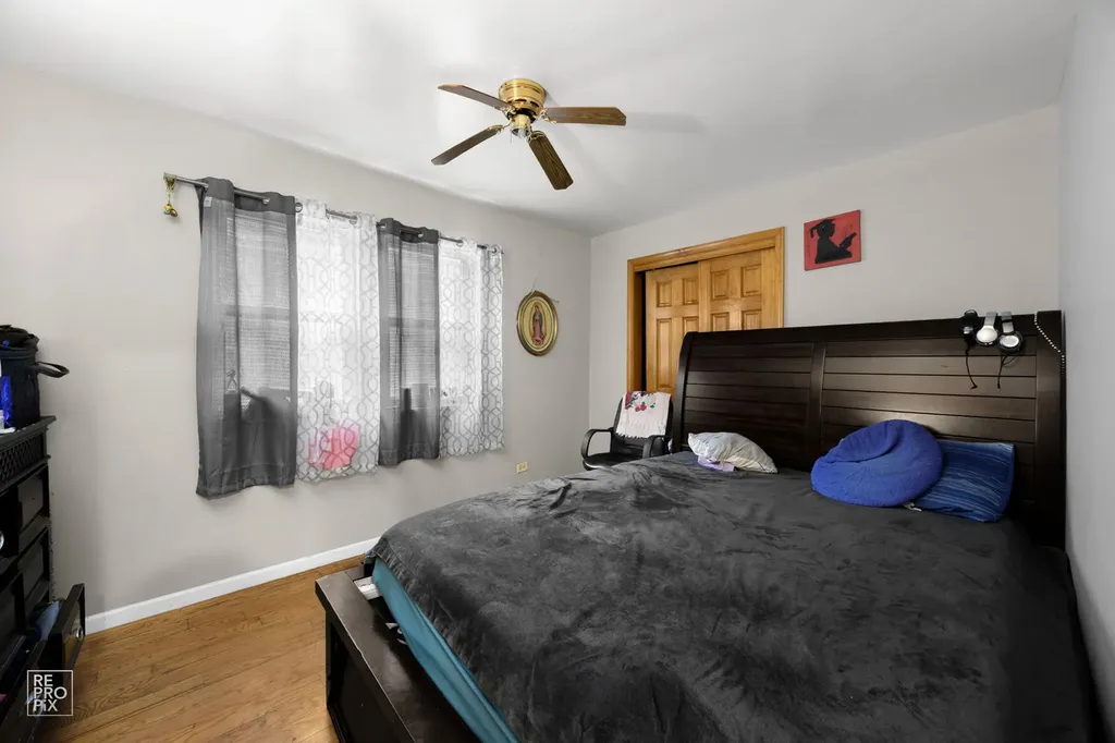 3432 West 60th Place Chicago IL 60629