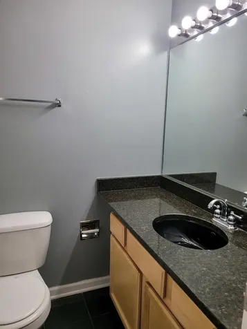 6000 Oakwood Drive Lisle IL 60532
