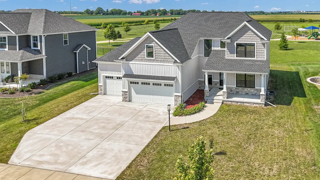 4812 Oakdale Drive Champaign IL 61822