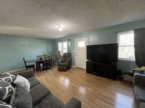 225 Malibu Drive Bolingbrook IL 60440