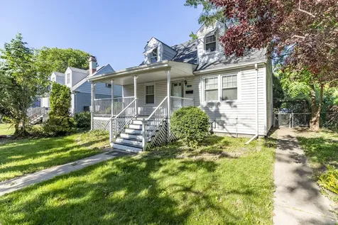 17633 Roy Street Lansing IL 60438